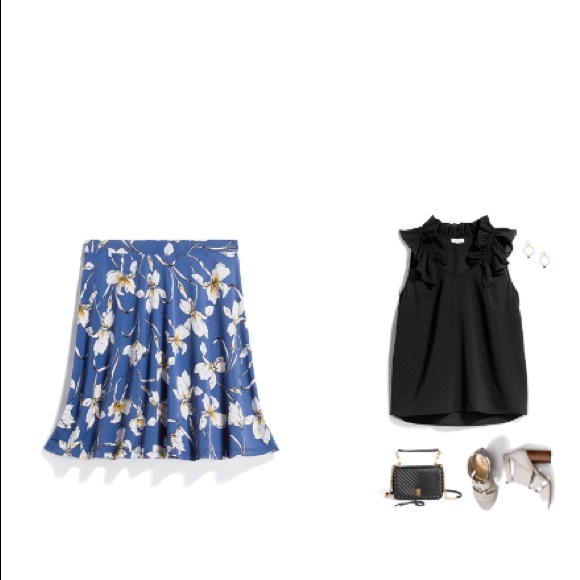 NWT GILLI Dottie knit skirt size SP Small … - Picture 2 of 5